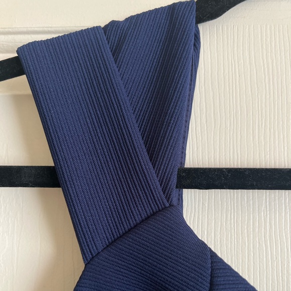 Lulu’s ‘Happy to Be Here’ Navy Blue Bodycon Dress - Picture 6 of 9